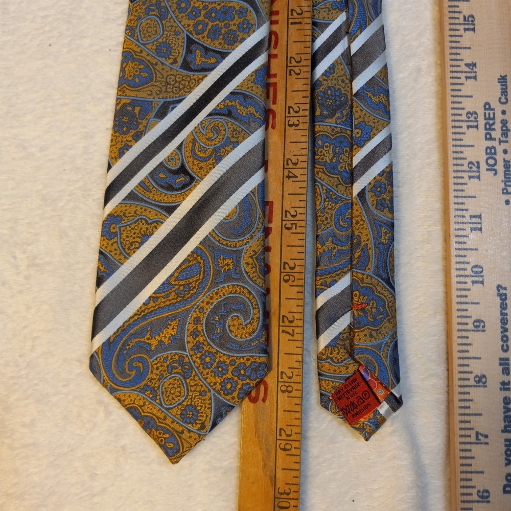 NWT John Sparks Neck Tie Men Pocket Style 59 in Paisley Blue Tan Beige Polyester